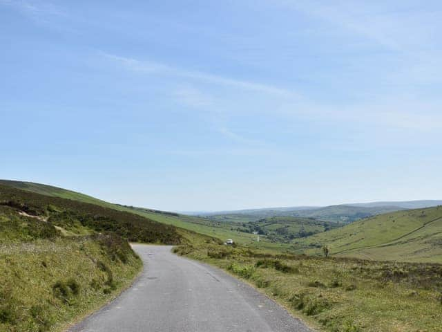 Surrounding area | Beech Tree Cottage at Blackaton Manor Farm, Widecombe-in-the-Moor