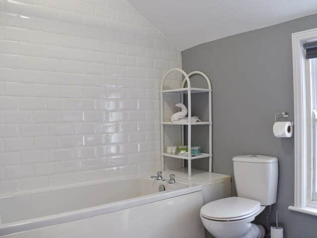 Bathroom | South Side Apartment, Bridlington