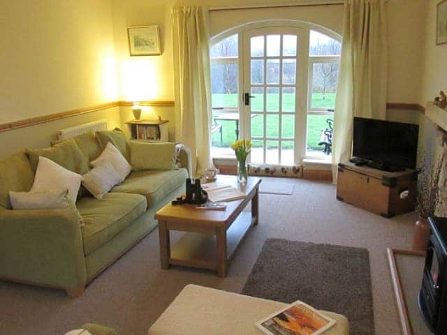 Living room | Wren Cottage - High Weldon Cottages, Weldon Bridge, near Rothbury