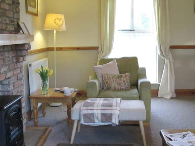 Living room | Wren Cottage - High Weldon Cottages, Weldon Bridge, near Rothbury