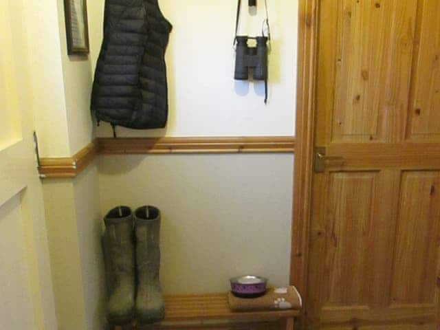 Hallway | Wren Cottage - High Weldon Cottages, Weldon Bridge, near Rothbury