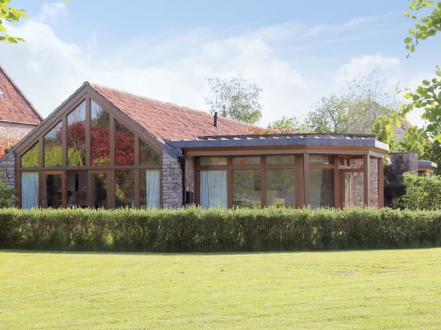 Stunning holiday home | Mow Barton, Dulcote, Wells