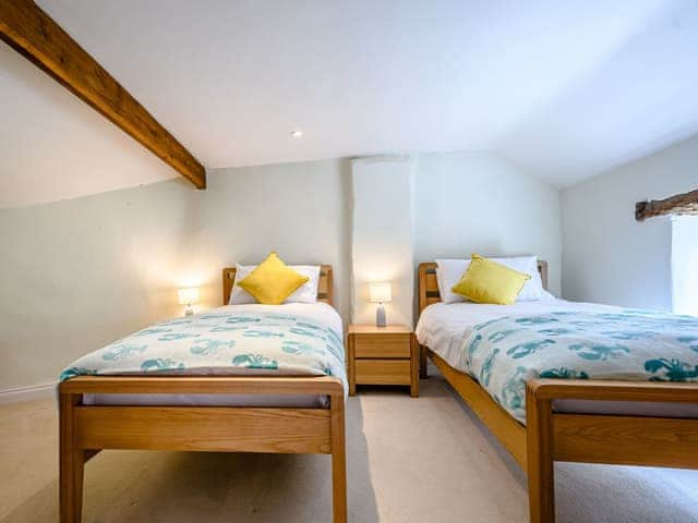 Twin bedroom | Box Tree Cottage, Blakeney, near Lydney