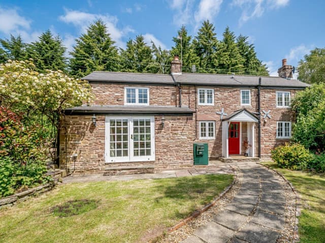 Exterior | Box Tree Cottage, Blakeney, near Lydney