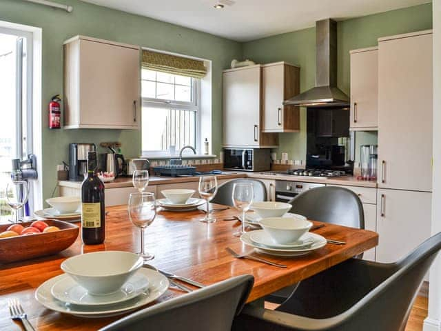 Kitchen/diner | Poppywinkle, Filey