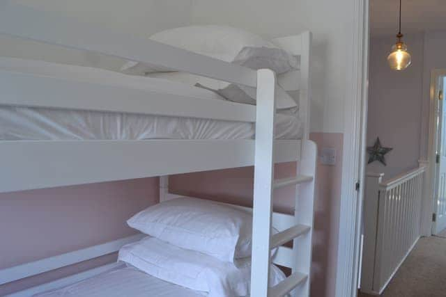 Bunk bedroom | Poppywinkle, Filey