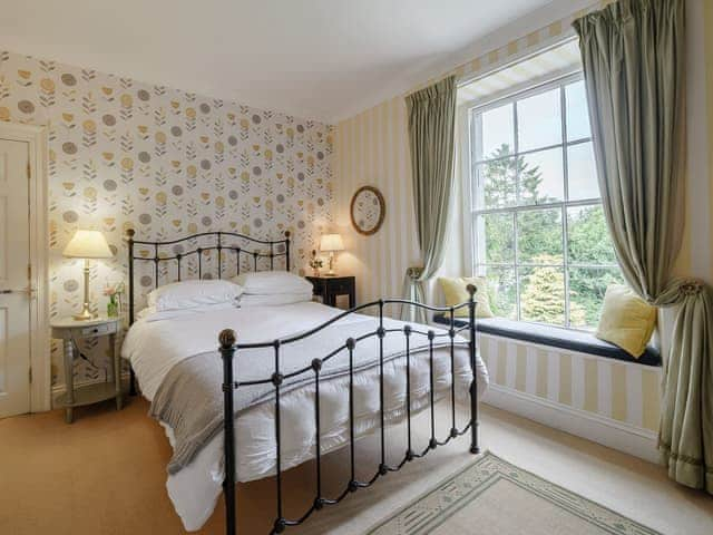 Double bedroom | Holly House, Pooley Bridge, near Ullswater