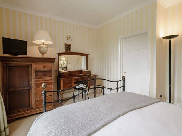 Double bedroom | Holly House, Pooley Bridge, near Ullswater