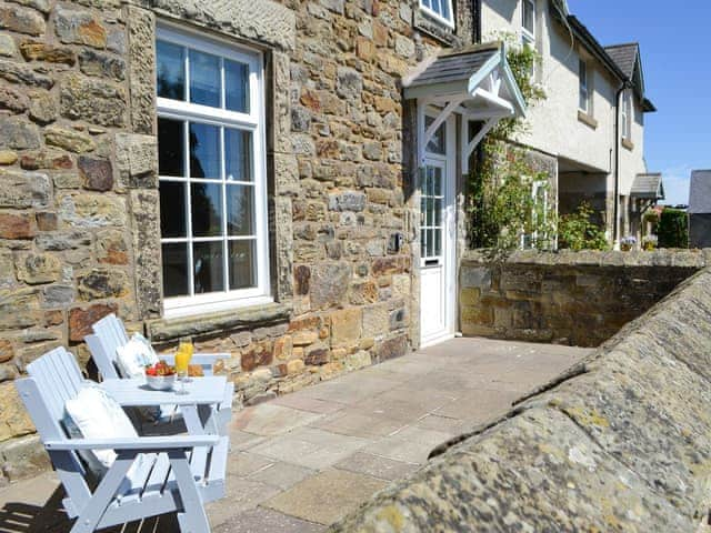 Sitting-out-area | Dinmont Cottage, Shilbottle