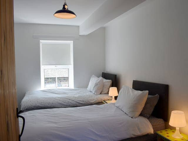 Twin bedroom | Alice Cottage, Embleton