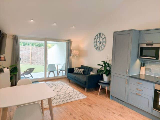 Open plan living space | Holly - Little Dunley Cottages, Bovey Tracey