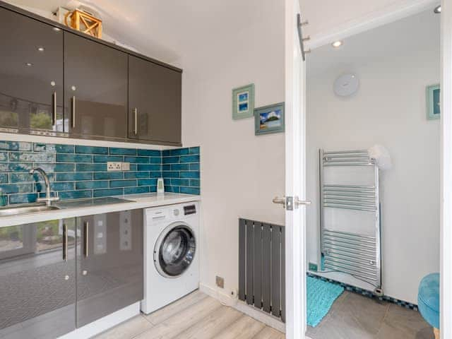 Utility room and Shower Room | Norfolk Broads and Coast, Winterton on Sea