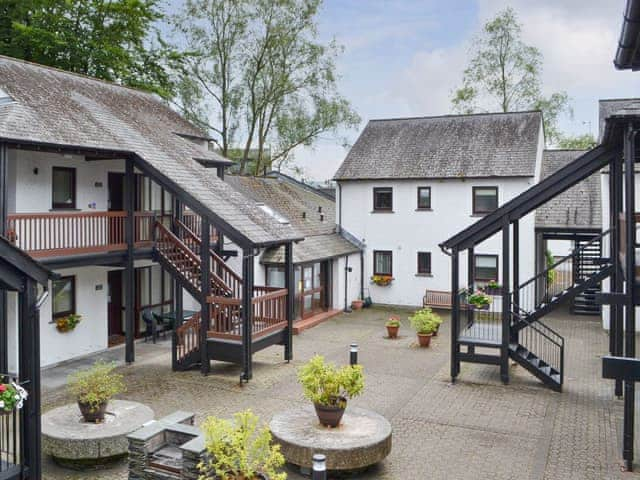 Courtyard | Quaysiders Club Apart, Ambleside