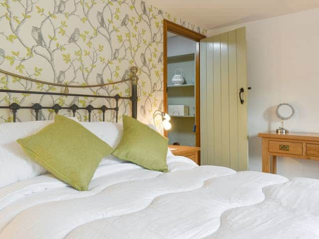 Double bedroom | Woodside Cottage, Backbarrow, Near Ulverston