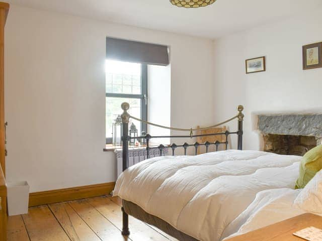 Double bedroom | Woodside Cottage, Backbarrow, Near Ulverston