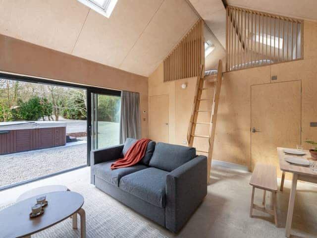 Open plan living space | The Old Piggery, Stowting