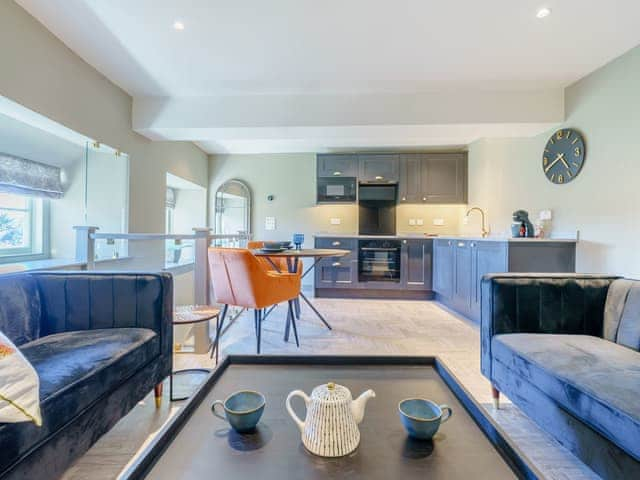 Open plan living space | Frenchgate Mews, Richmond