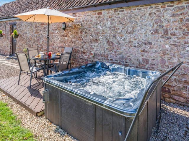 Hot tub | Court Park Barn, Chepstow