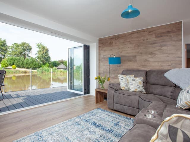 Living area | Kingfisher Lodge - Ponsford Ponds, Knowle, near Cullompton