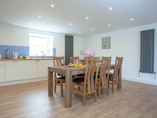 Dining Area | Kingfisher Lodge - Ponsford Ponds, Knowle, near Cullompton