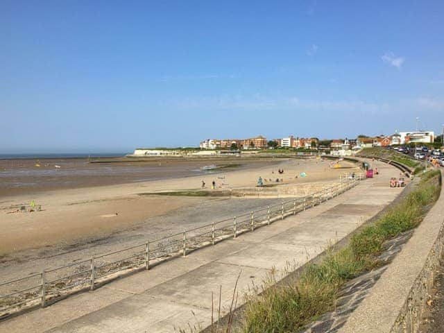 West Bay low tide | The Fairway, Westgate-on-Sea