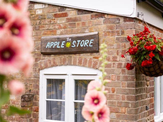 Exterior | The Apple Store, Elmswell