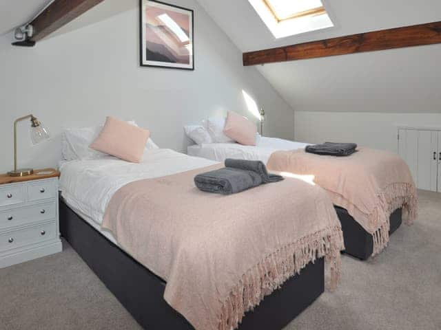 Twin bedroom | Cornerstones, Ambleside