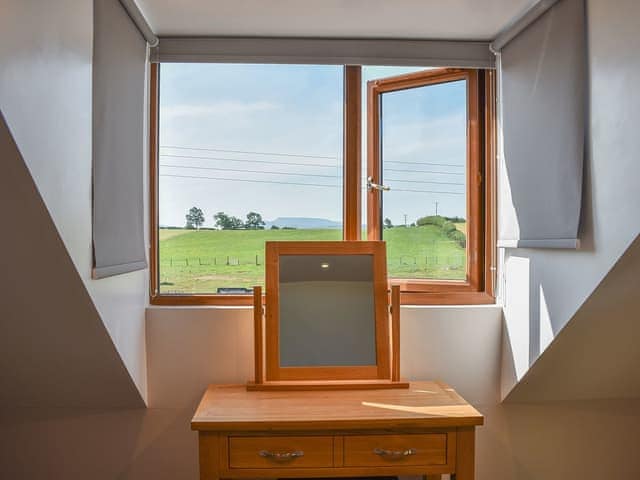 Twin bedroom | Country Lodge, Little Musgrave near Kirkby Stephen