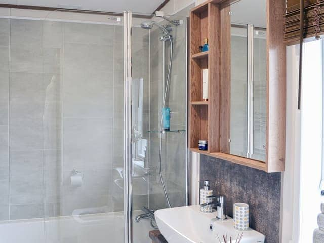 Shower room | The Lodge, Bridlington