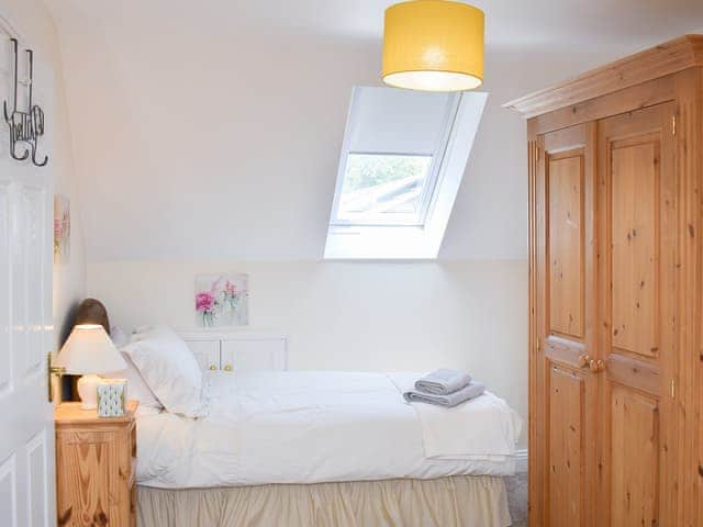 Twin bedroom | Rocky&rsquo;s Cottage at Crag View, Dunstan, near Craster