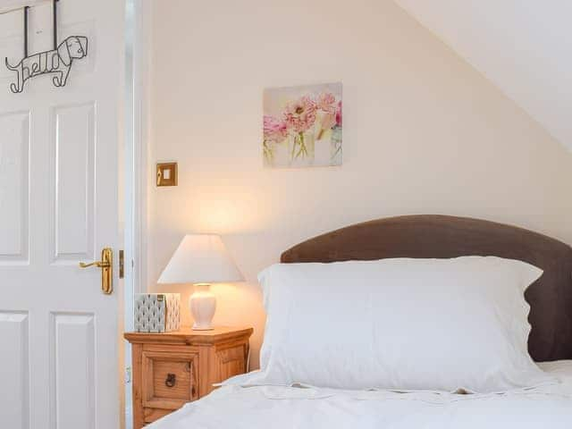 Twin bedroom | Rocky&rsquo;s Cottage at Crag View, Dunstan, near Craster