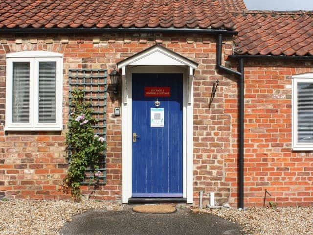 Exterior | Doorbell Cottage - The Bell Hotel Cottages, Burgh le Marsh, near Skegness