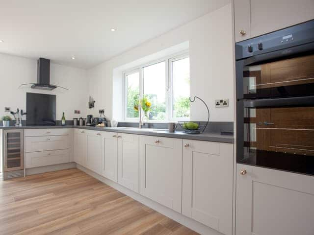 Kitchen | Silver Vale, Combe Martin