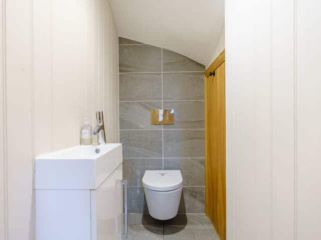 Ground floor toilet | Herdwick View - Herdwick Croft Holidays, Bassenthwaite