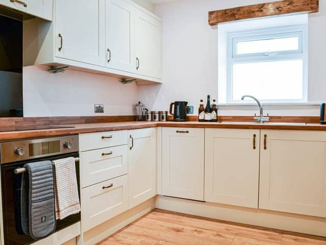 Kitchen | Chapel Mouse Cottage, Cockermouth