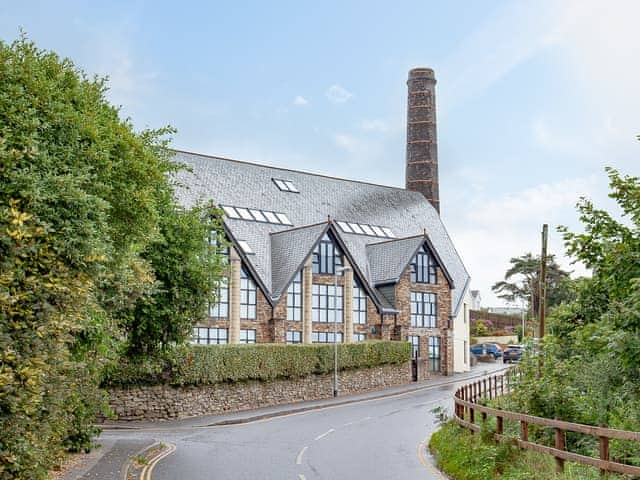 Exterior | Pochin House Apartment 9, St Austell