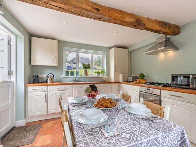 Kitchen/diner | Hillside Cottage, Audlem, near Nantwich