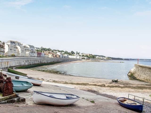 View | WavesGreat Cliff, Dawlish