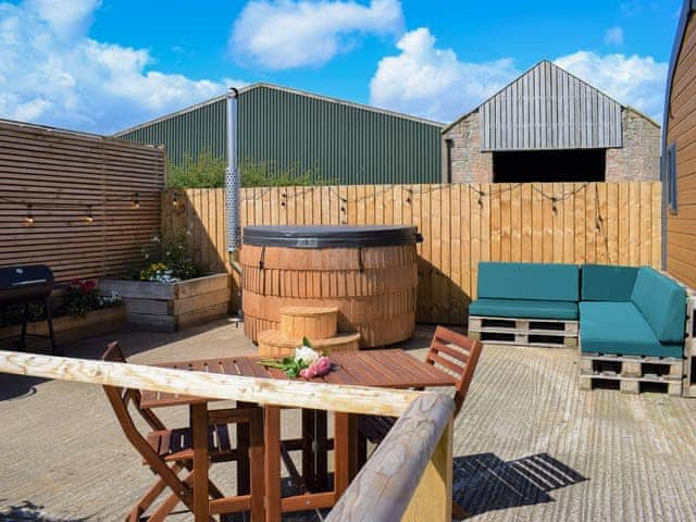 Hot tub | The Nest - Tynely Farm, Tynely, near Embleton