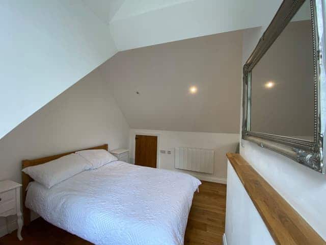 Bedroom | Candlewick Cottage, Lower Heyford, near Oxford