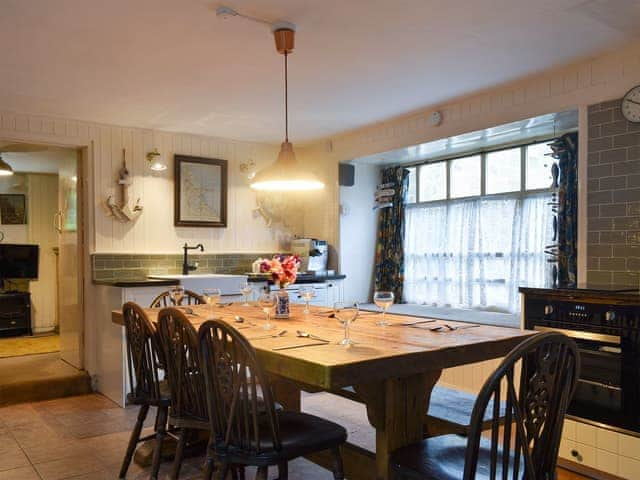 Kitchen/diner | Ewden Cottage, Robin Hood&rsquo;s Bay