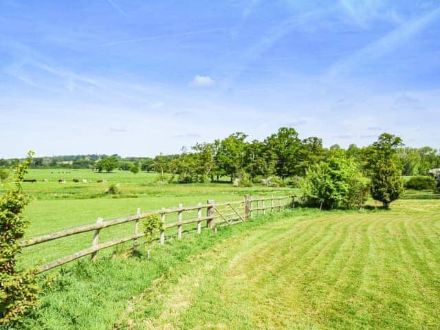 House on the Brooks, Pulborough