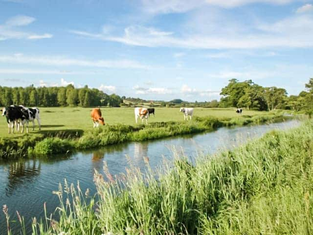 House on the Brooks, Pulborough