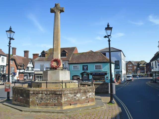 The Little House, Yapton