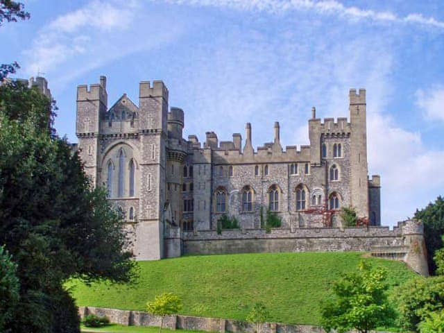 The Cow Hide, Arundel