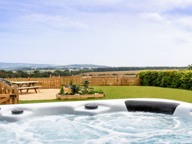 Hot tub | Jasmine Cottage, Consett, near Durham