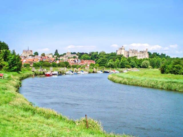 The River House, Arundel