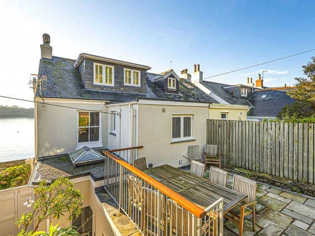 Rear patio area | Chymor, St Mawes