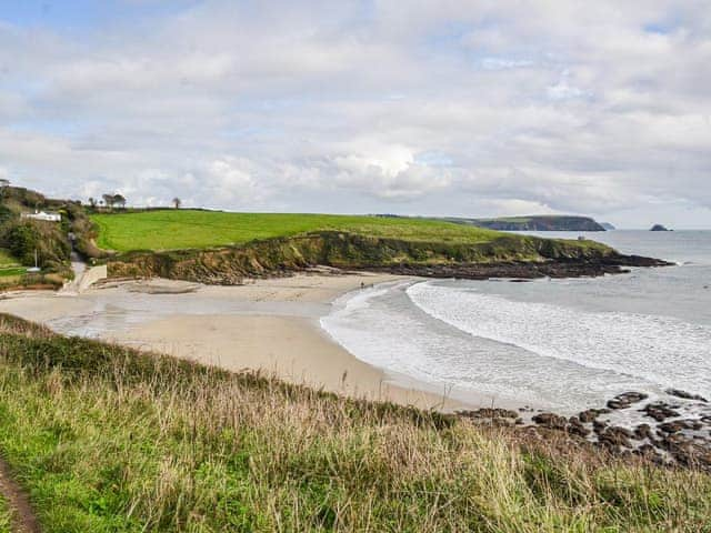 Porthcurnick Beach | Ketch, Portscatho