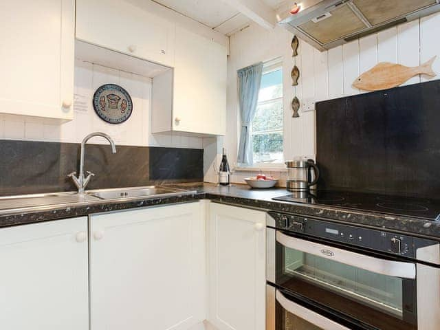 Kitchen | Little Hill, St Mawes